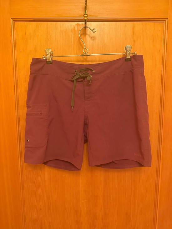 Patagonia Pants - Patagonia Women's Meridian Board Shorts, Plum, Size 4